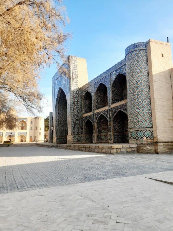 Atlas بخارى المظهر الخارجي الصورة