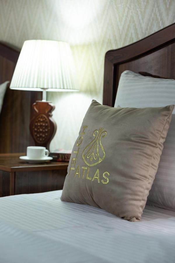 Atlas بخارى المظهر الخارجي الصورة